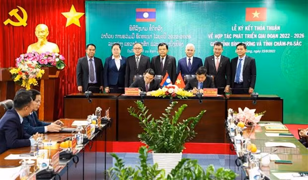 Binh Duong fortalece lazos con la provincia laosiana de Champasak ảnh 1