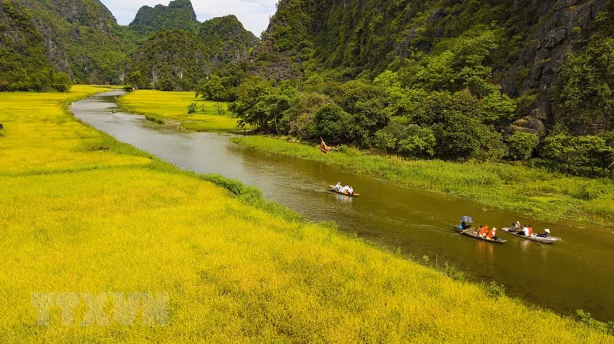 Impresionante inicio de la Semana del Turismo Ninh Binh 2020 ảnh 1