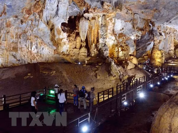 Provincia vietnamita de Quang Binh recibe a 35 mil viajeros en feriados ảnh 1