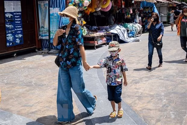 Trabajadores de salud de Tailandia disfrutarán vacaciones gratuitas ảnh 1