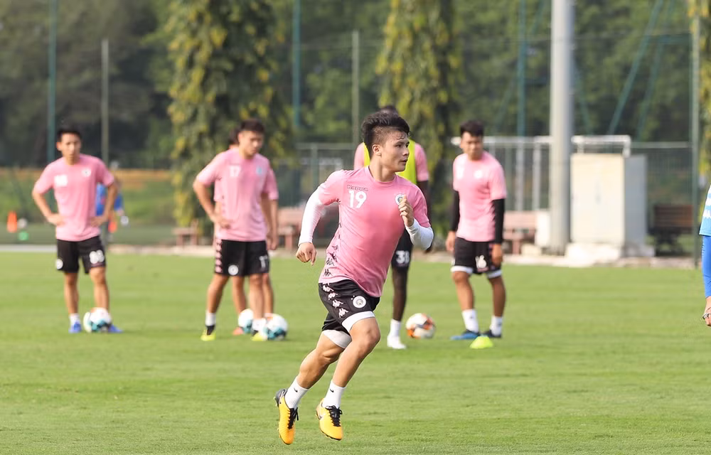 Organizará Vietnam primer torneo de fútbol luego de efectos de COVID -19 ảnh 1