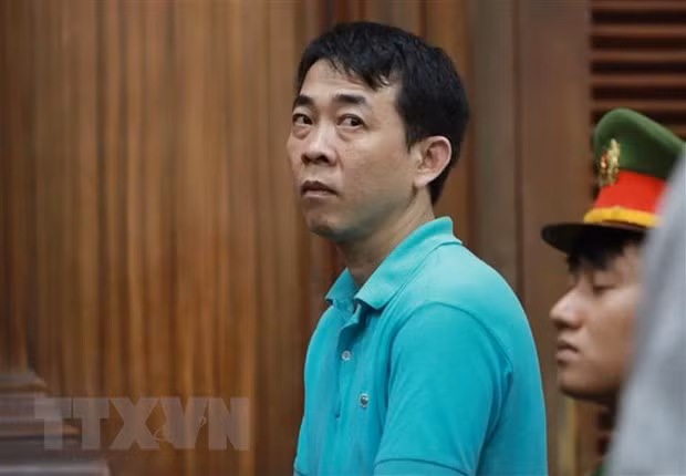 Abren en Vietnam juicio de apelación por caso del comercio de medicamentos de origen falso ảnh 1 Abren en Vietnam juicio de apelación por caso del comercio de medicamentos de origen falso ảnh 1