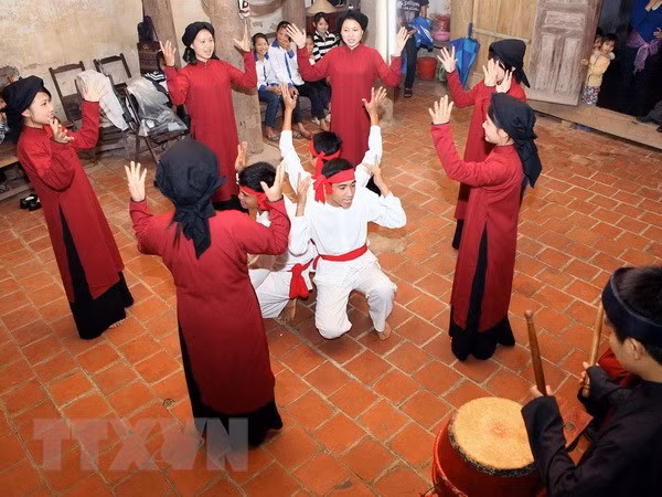 Festival para preservar cantos rituales de etnias minoritarias vietnamitas ảnh 1