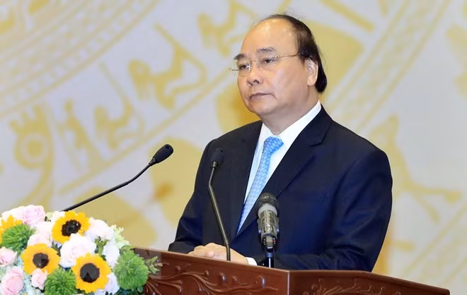 Premier de Vietnam insta a impulsar exportaciones para garantizar desarrollo sostenible ảnh 1