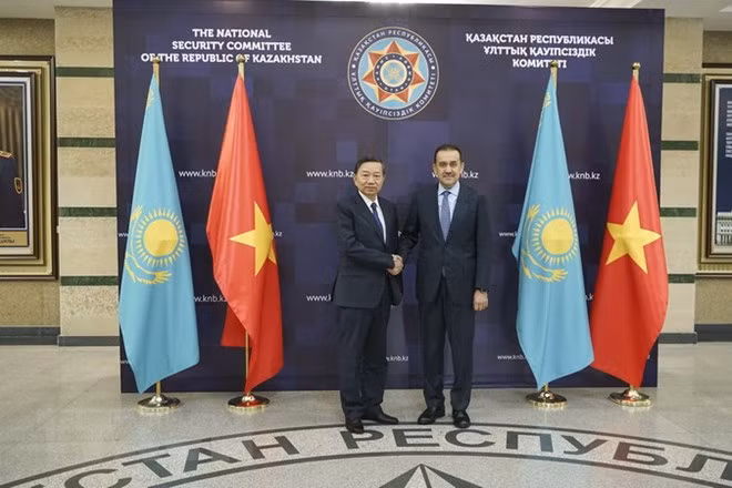 Vietnam y Kazajistán promueven cooperación en seguridad ảnh 1