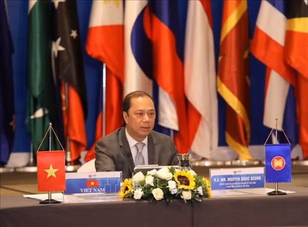 ASEAN sigue siendo una de las prioridades en la política exterior de Vietnam ảnh 1