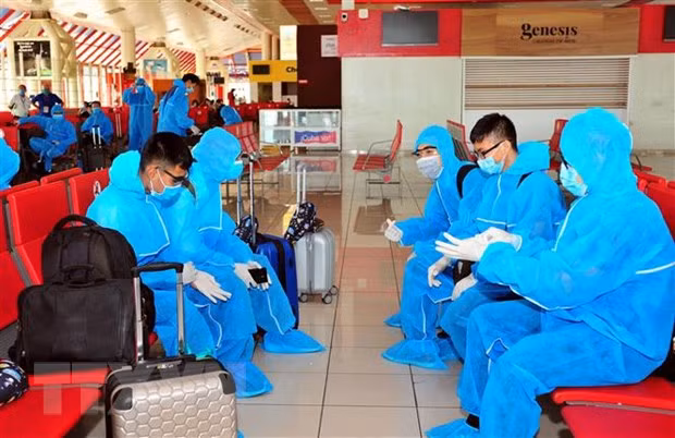 Repatrían a 270 ciudadanos vietnamitas varados en Cuba y Alemania ảnh 1