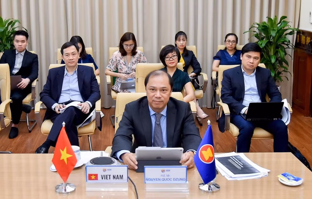 Vietnam convoca a incorporación dle sector privado a la recuperación económica de la ASEAN ảnh 1