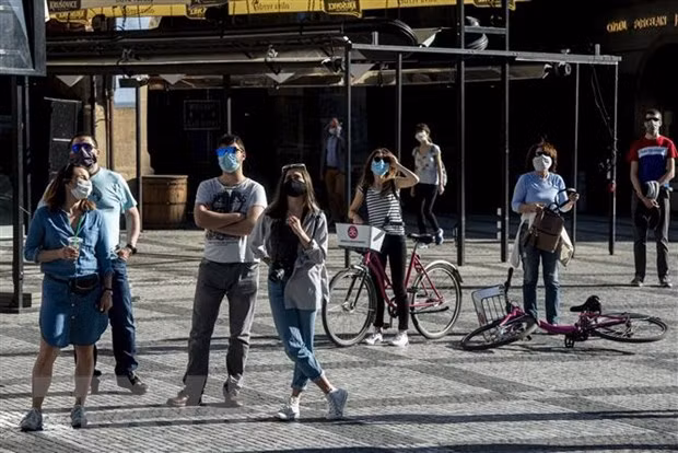 Comunidad vietnamita contribuye al trabajo social en República Checa ảnh 1