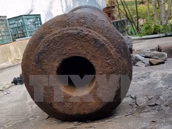 Descubren cañón antiguo en isla vietnamita ảnh 1