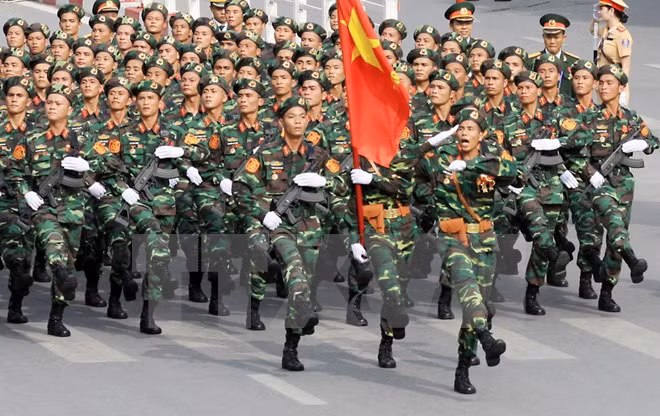 Presidente vietnamita resalta papel del Ejército Popular en salvaguardia y construcción nacional ảnh 1
