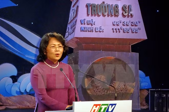 Más apoyo a soldados y habitantes en islas lejanas de Vietnam ảnh 1