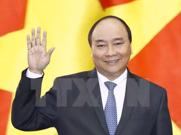 Premier de Vietnam parte a Tailandia para iniciar visita oficial ảnh 1