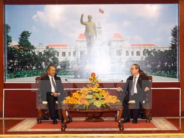Relación entre Ciudad Ho Chi Minh y localidades laosianas desarrolla vigorosamente ảnh 1