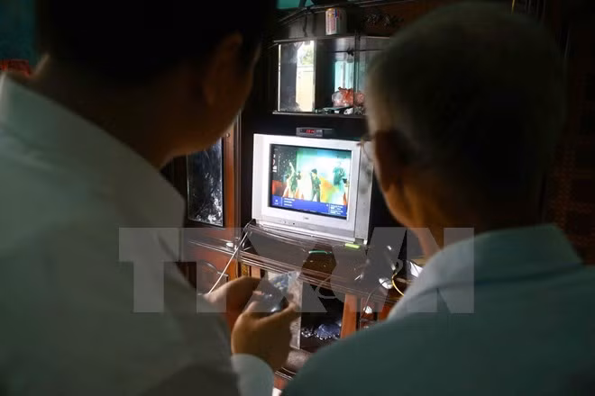 Suspenderán televisión analógica en 15 provincias vietnamitas ảnh 1