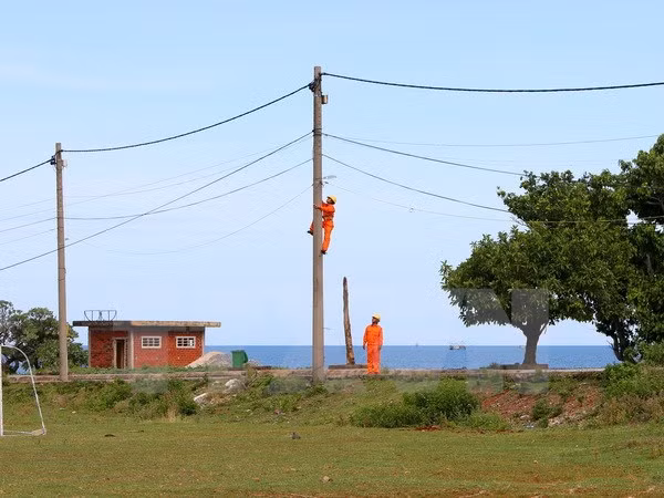 Transfieren a Quang Tri gestión de sistema de electricidad de Con Co ảnh 1