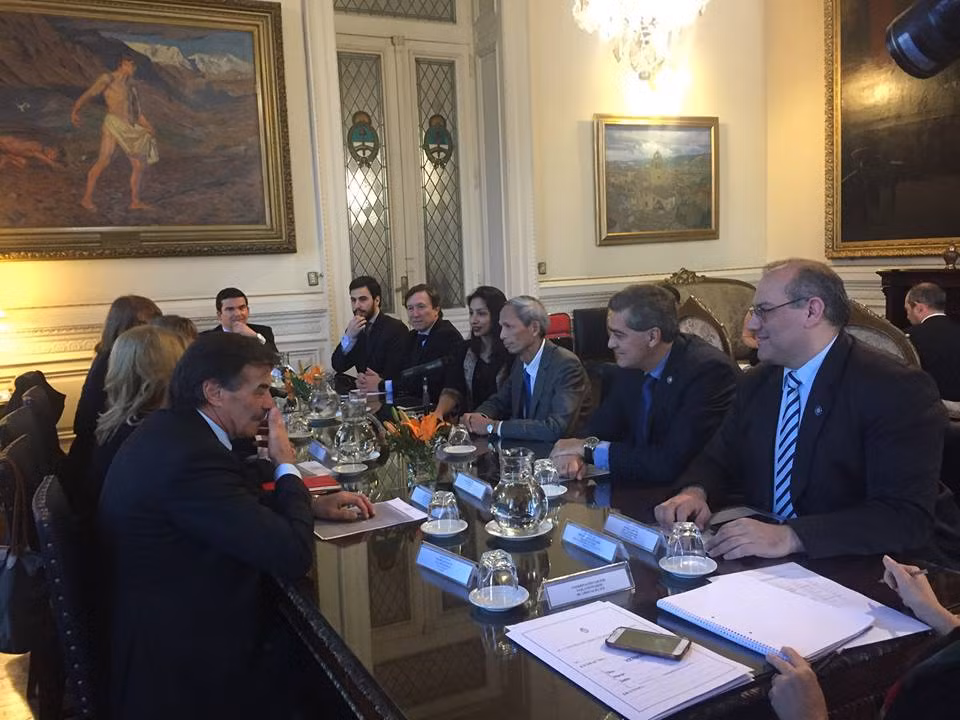 Presentan Grupo de Diputados de Amistad Argentina -Vietnam ảnh 1