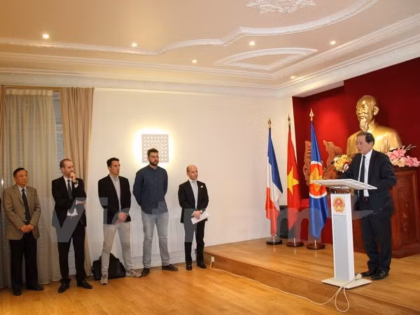 Peugeot Scooters celebra su regreso a Vietnam ảnh 2