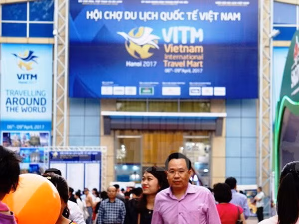 Feria Internacional de Turismo de Vietnam atrae a 61 mil visitantes ảnh 1