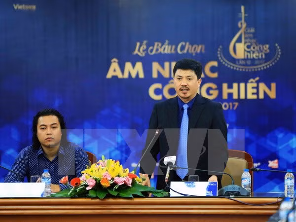 Periodistas vietnamitas eligen premios musicales “Dedicación” 2017 ảnh 1