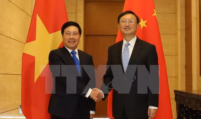 Vietnam y China acuerdan medidas para impulsar cooperación bilateral ảnh 1