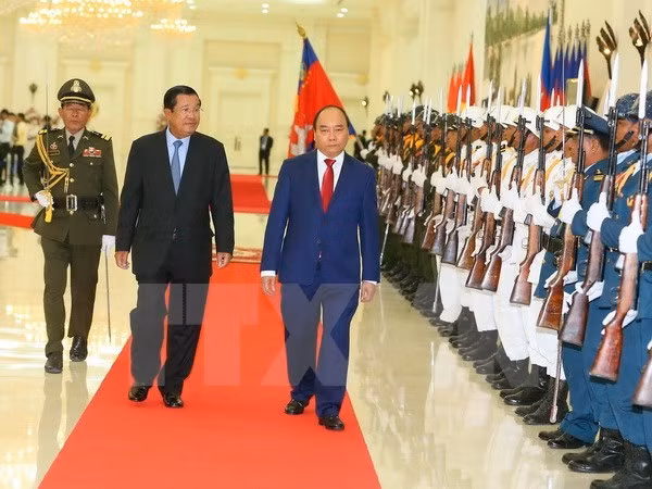 Vietnam y Camboya comprometidos a seguir consolidando nexos amistosos ảnh 1