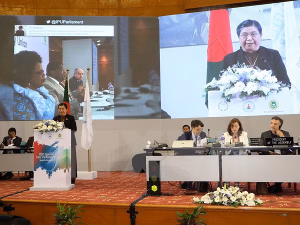 IPU 136 culmina con Declaración de Dhaka llamando a poner fin a la desigualdad ảnh 1