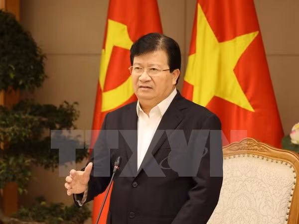 Debaten en Vietnam medidas para asegurar metas de crecimiento económico ảnh 1