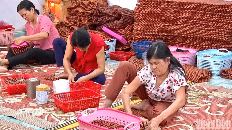 Brindan apoyo a discapacitados en provincia vietnamita de Ninh Binh ảnh 2