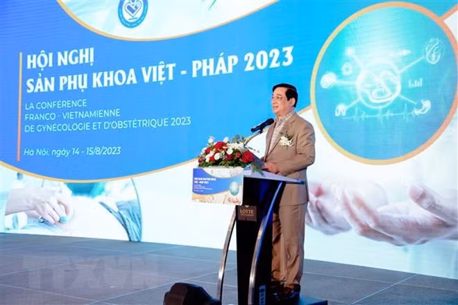 Inauguran conferencia de ginecología y obstetricia Francia - Vietnam en Hanoi ảnh 1