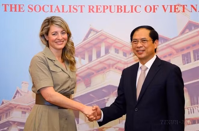 Vietnam y Canadá por intensificar aún más relaciones bilaterales ảnh 2