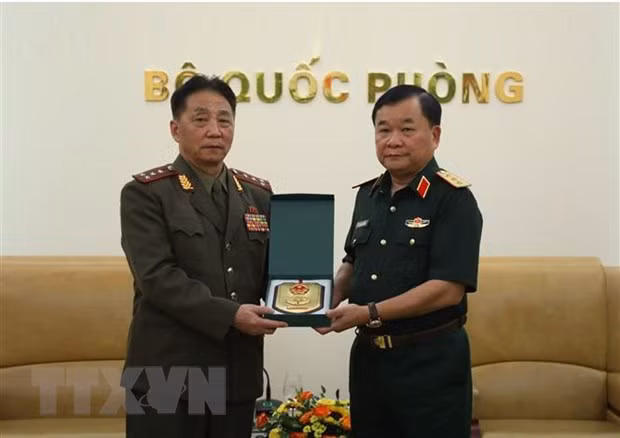 Vietnam otorga gran importancia a la amistad con Corea del Norte ảnh 1