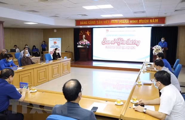 Promueven jóvenes vietnamitas programa de solidaridad para superar pandemia de COVID-19 ảnh 1