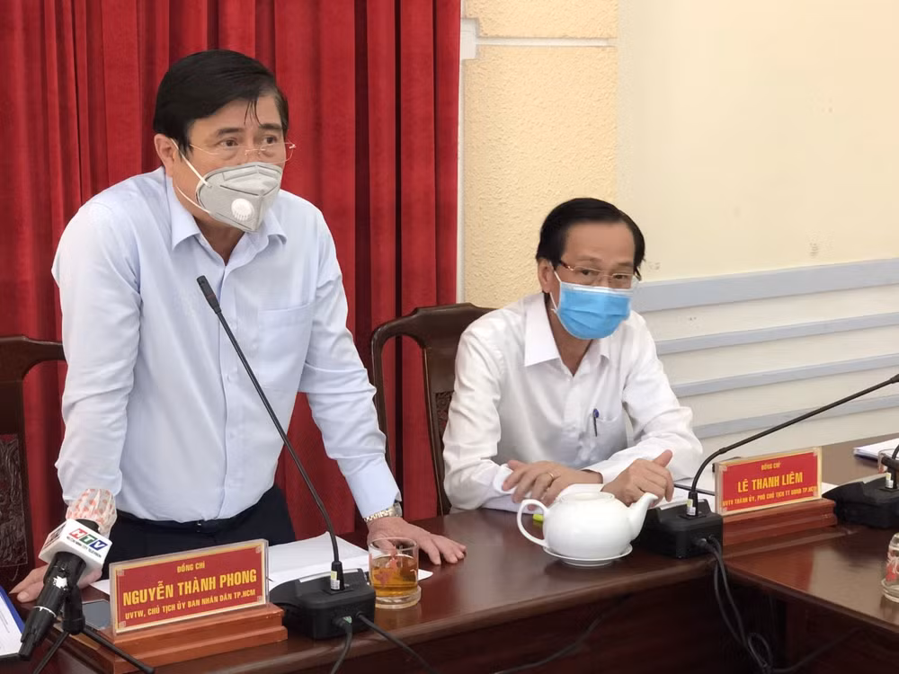 Llama Ciudad Ho Chi Minh a la unidad en la lucha contra el COVID-19 ảnh 1