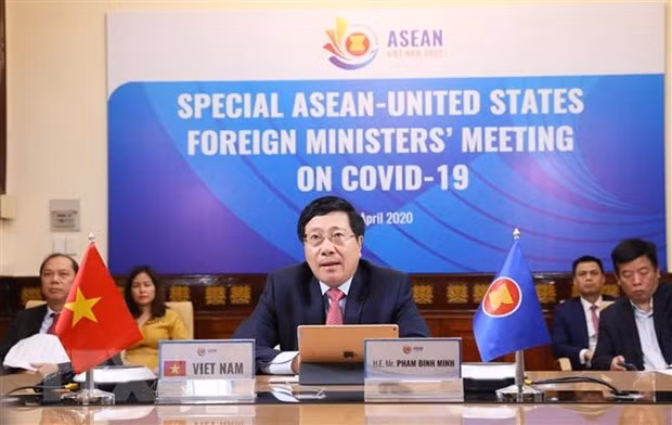 ASEAN 2020: Vietnam promete asociarse con otros en lucha antiepidémica ảnh 1