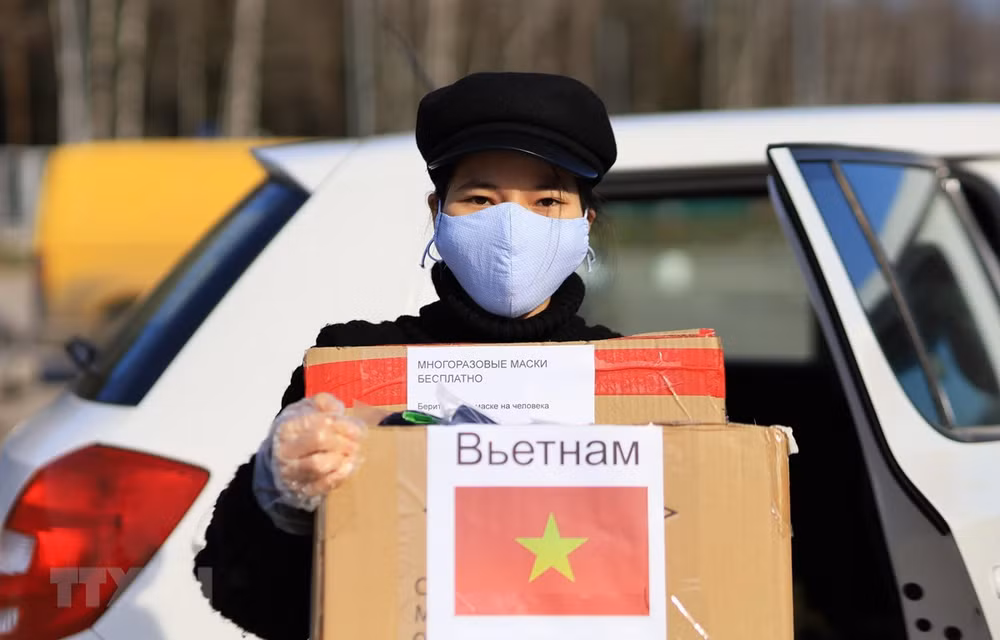 Llaman a vietnamitas en Rusia a incorporarse al combate contra COVID-19 ảnh 1