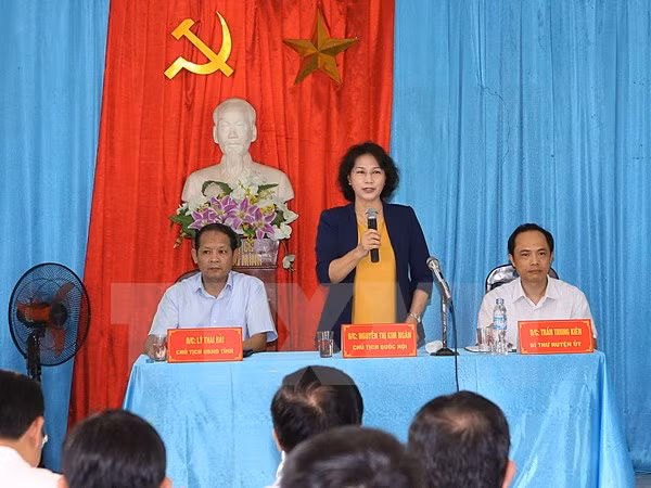 Presidenta parlamentaria urge a provincia norteña invertir en obras viales ảnh 1