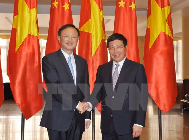 Vietnam y China comprometidos a cumplir acuerdos y percepciones comunes ảnh 1