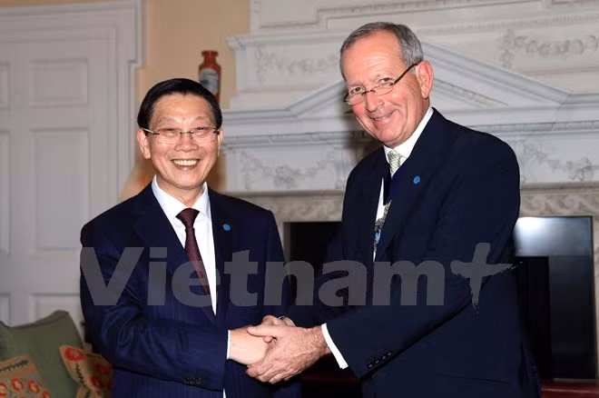 Hanoi y Londres fomentan cooperación financiera ảnh 1