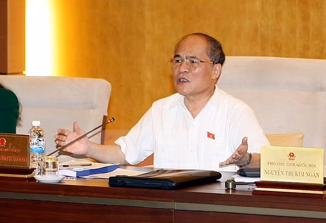 Parlamento vietnamita analiza resultados en integración económica ảnh 1