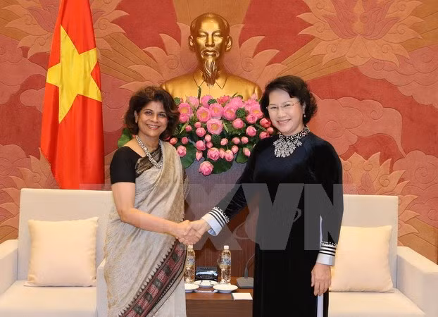 Líder parlamentaria vietnamita urge ayuda de ONU en metas de desarrollo sostenible ảnh 1