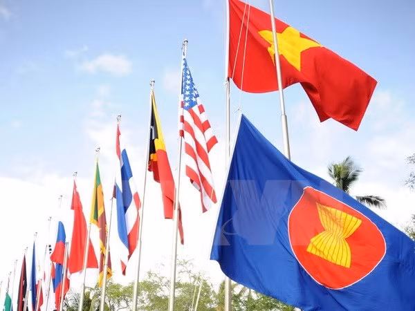 Participa Vietnam en conferencia de ministros de Defensa de ASEAN ảnh 1