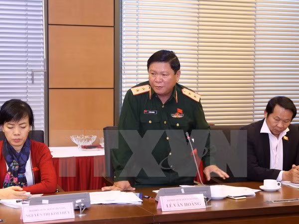 Parlamento vietnamita continúa revisando proyectos legales ảnh 1