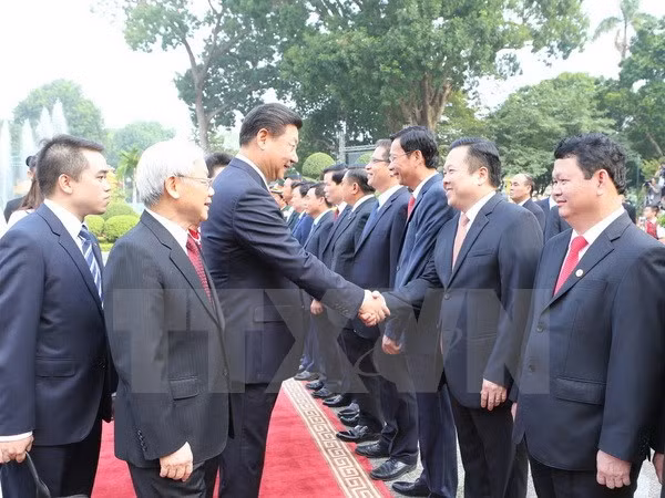 Rubrican Vietnam y China numerosos acuerdos de colaboración ảnh 1