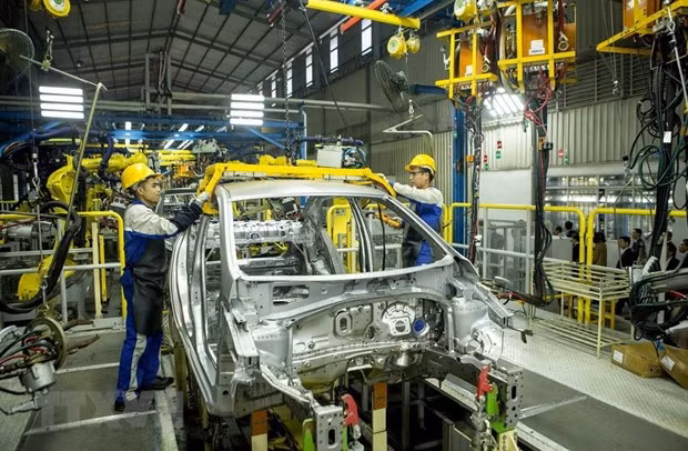 Ventas de automóviles en Vietnam cayeron un 34 por ciento en enero de 2022 ảnh 1