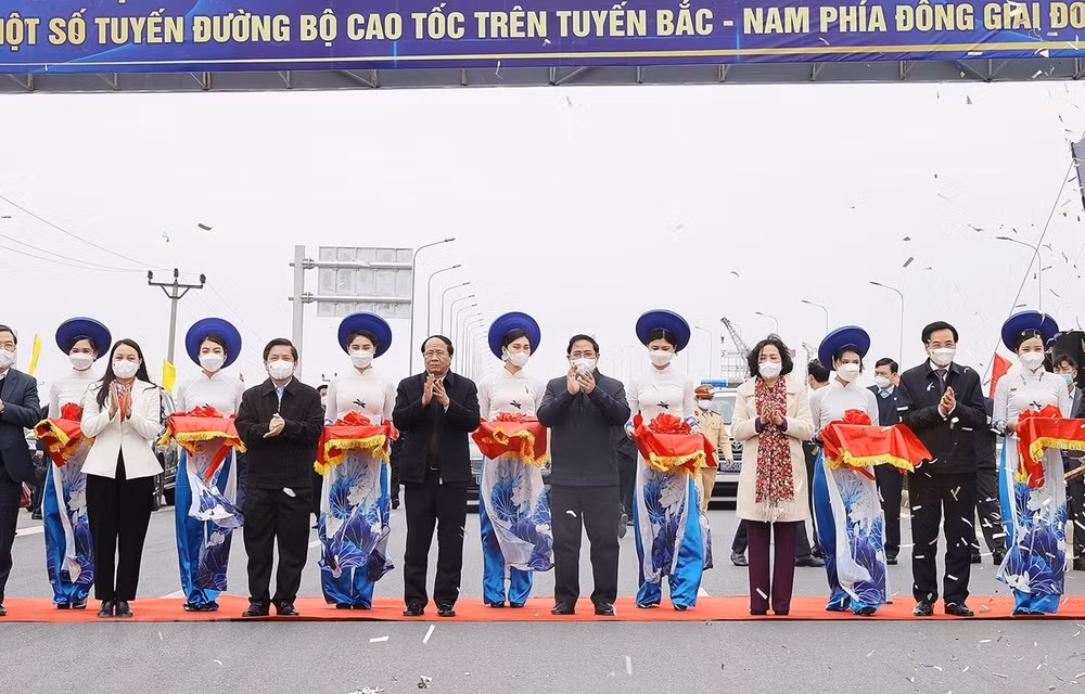 Reafirman prioridad concedida por Vietnam al desarrollo de infraestructura de tránsito ảnh 1
