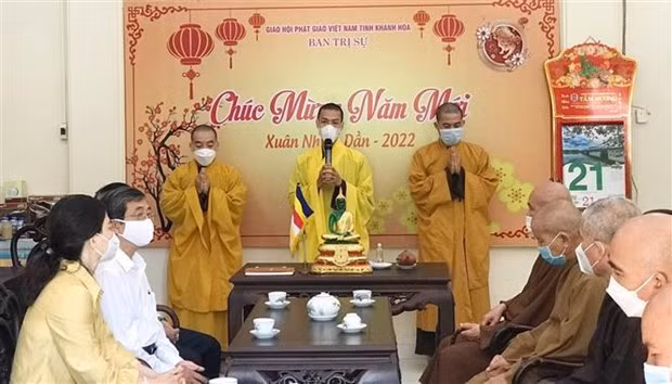 Designan a patriarcas de pagodas en distrito isleño vietnamita de Truong Sa ảnh 1