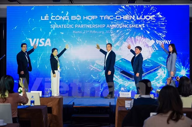 Visa y VNPAY establecen asociación para impulsar pagos digitales en Vietnam ảnh 1