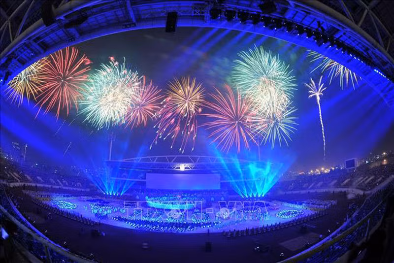 SEA Games 31: Hanoi presenta tres escenarios para las ceremonias de apertura y clausura ảnh 1 SEA Games 31: Hanoi presenta tres escenarios para las ceremonias de apertura y clausura ảnh 1