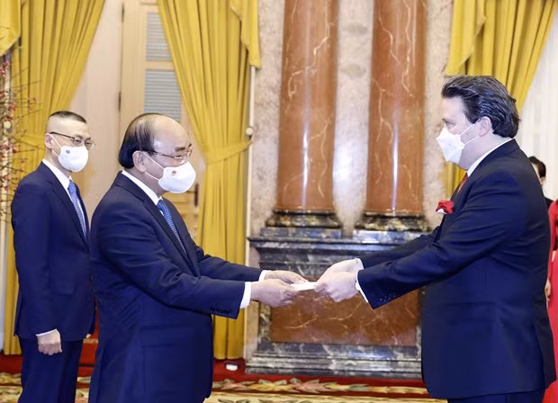 Presidente de Vietnam recibe a nuevos embajadores de México y Estados Unidos ảnh 2